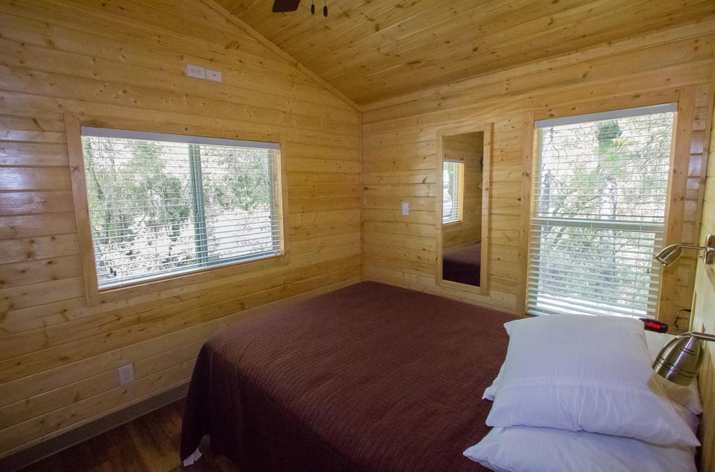 Oakzanita Springs Camping Resort Cottage 3 Descanso Exterior foto